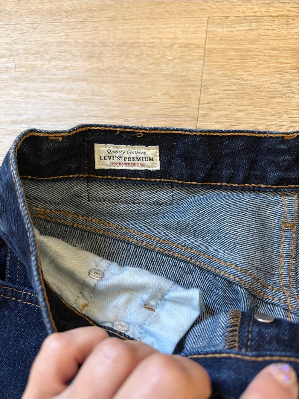 Levi's 501’Dark Blue Straight Jeans 27 - Picture 2 of 7